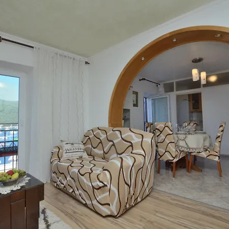 Apartment Lory Rabac